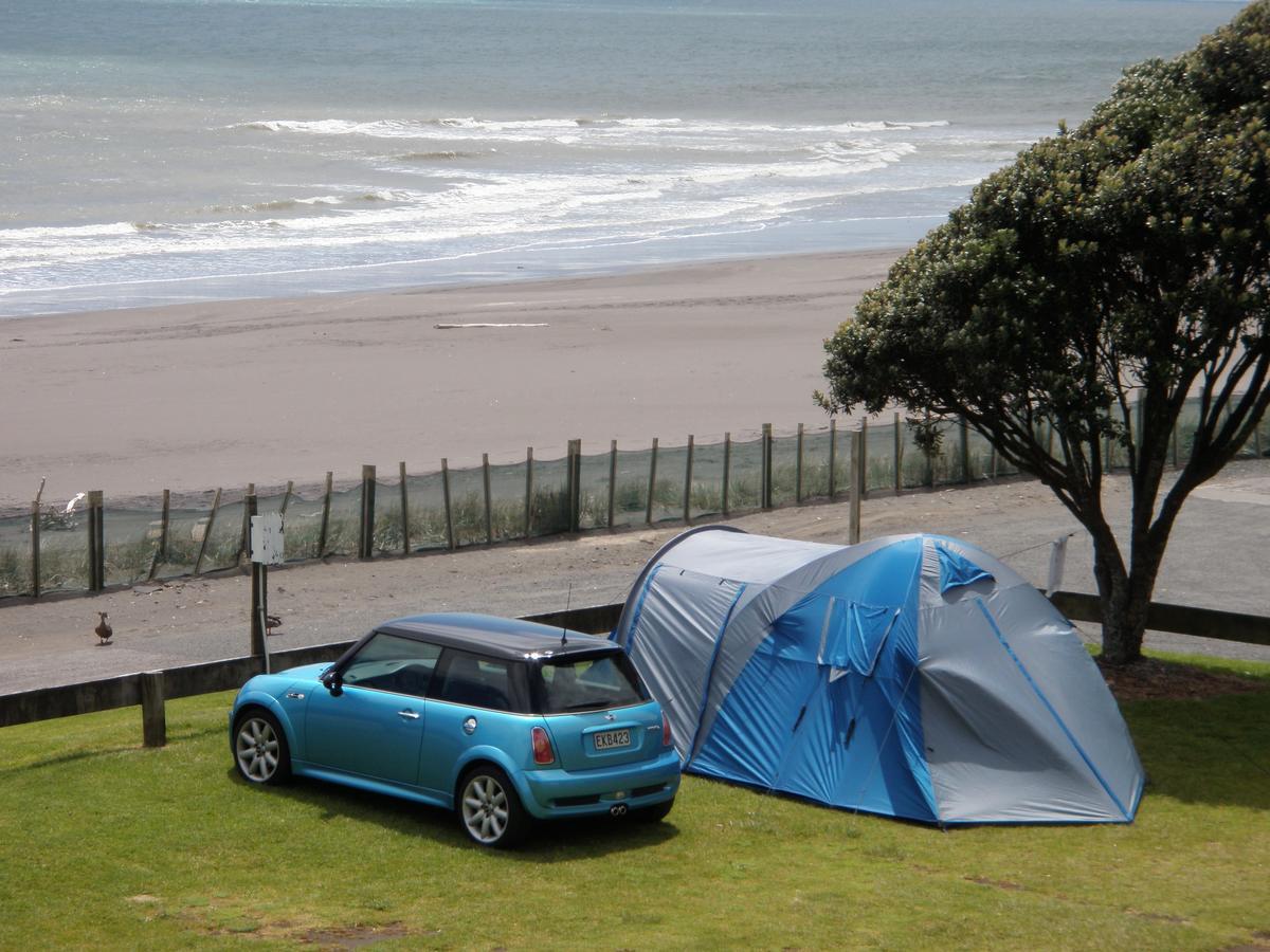 Oakura Beach Holiday Park Exteriör bild
