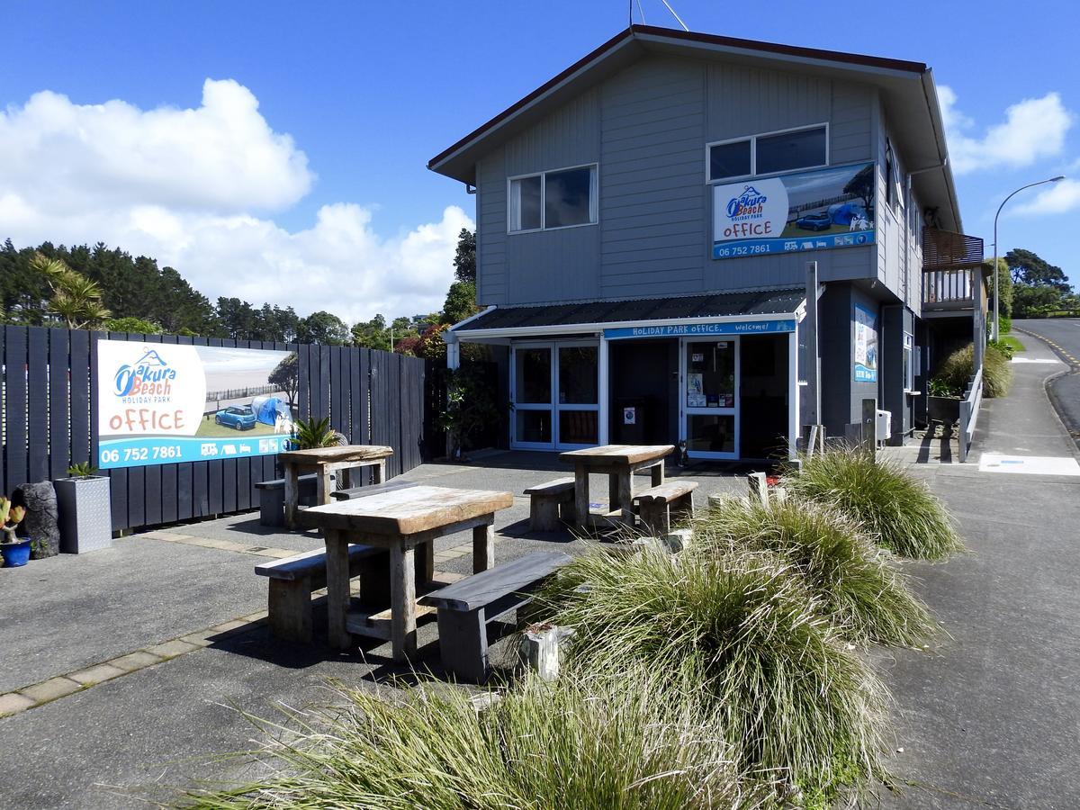 Oakura Beach Holiday Park Exteriör bild